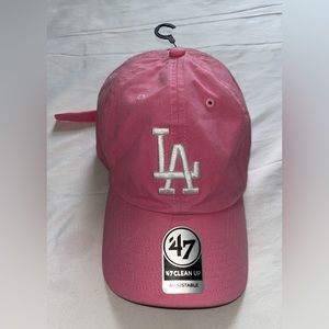 LA pink hat